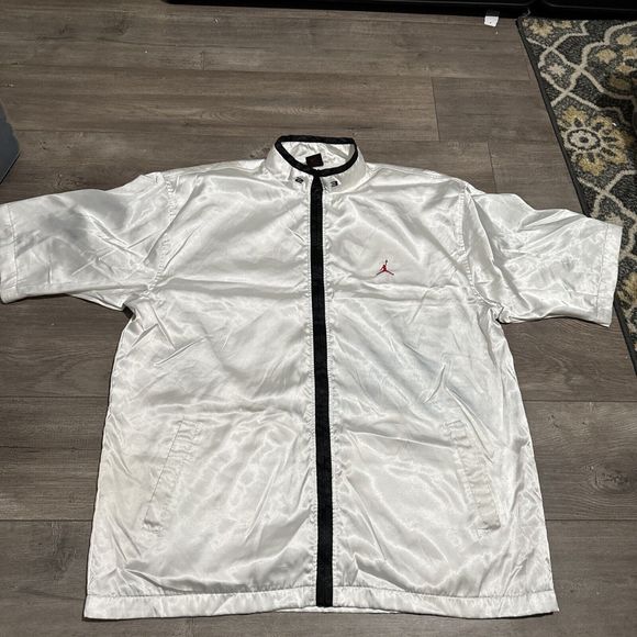 ULTRA RARE 1999 VINTAGE NIKE AIR JORDAN SATIN SHIMMER WARMUP JACKET MENS SIZE XL - Picture 1 of 6